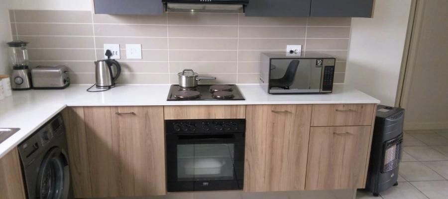 To Let 2 Bedroom Property for Rent in Admirals Park Western Cape